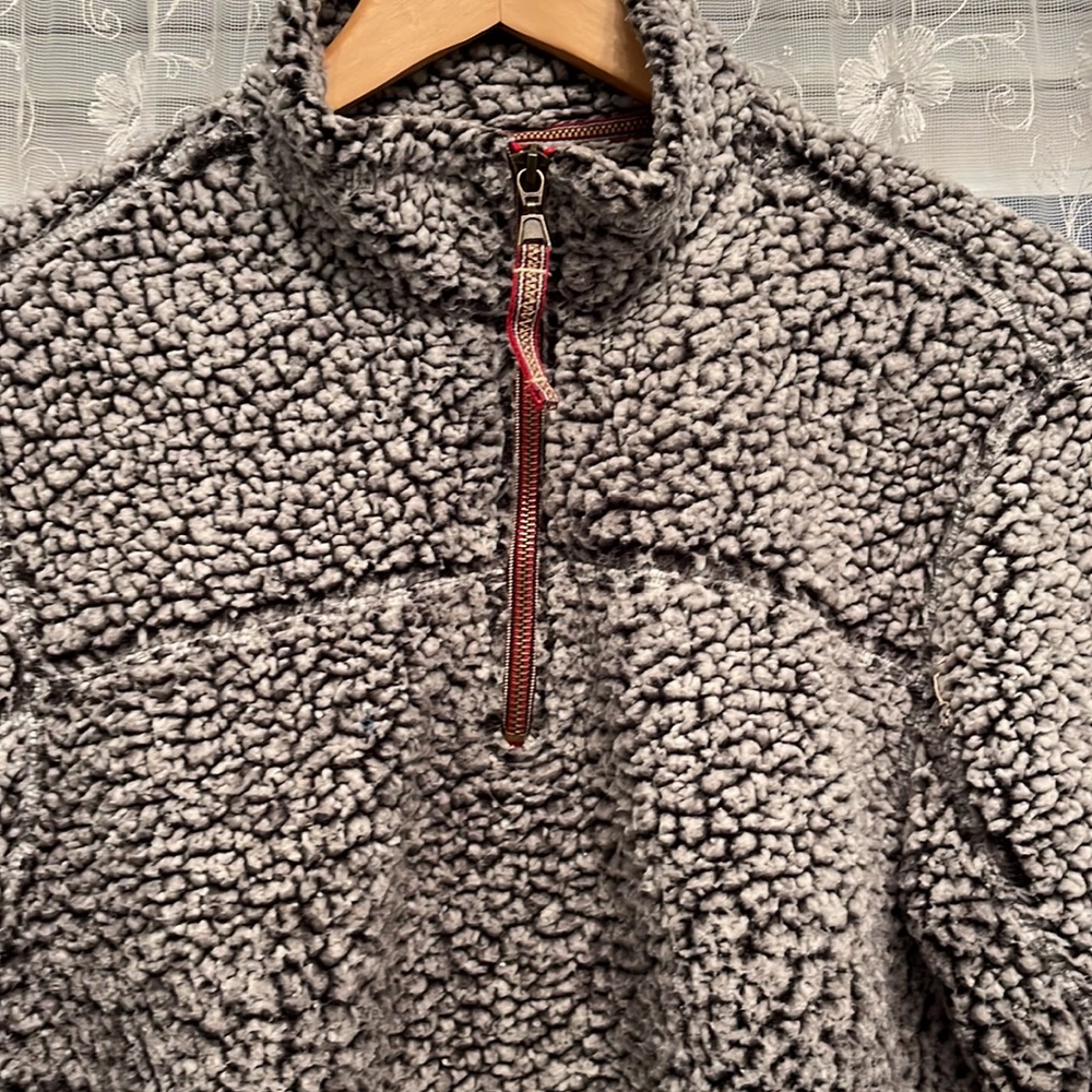 Alpine Sherpa Fuzzy Pullover 3/4 Zip Top size Small